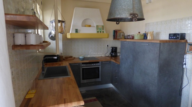 Κουζίνα Segno Cemento Με μασίφ πάγκο σε Old Tuscany ύφος 6.300€